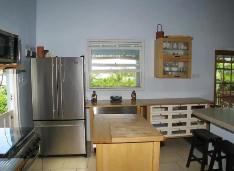 SGU Student Rental apartments for St. George's University students/faculty.